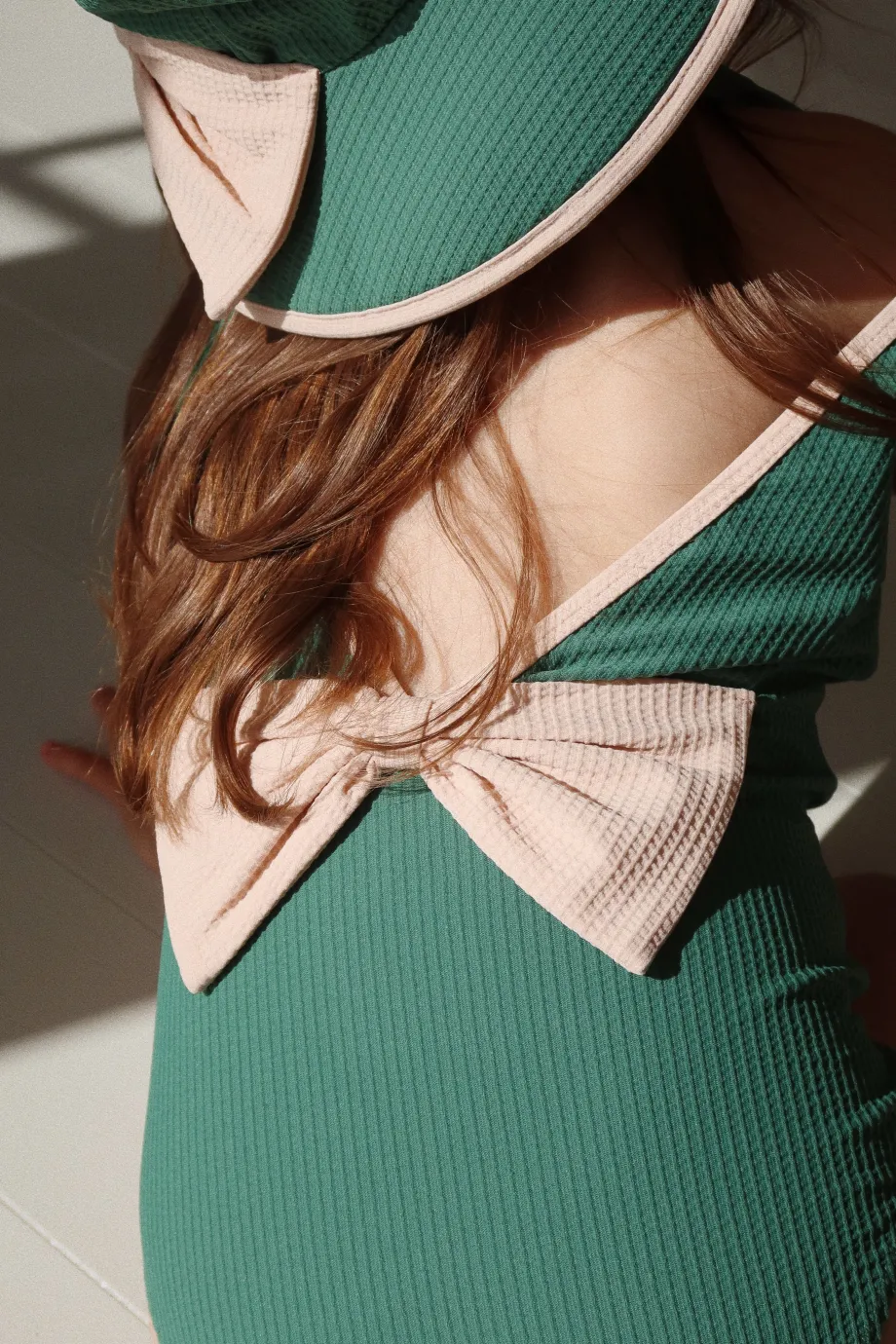 Hot Konges Sløjd bowie badedragt - SMOKE PINE smokepine