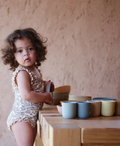 Cheap Konges Sløjd dino kop og tallerken - almond