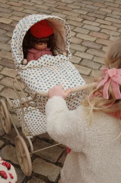 Discount Konges Sløjd Dukken Odette - multi