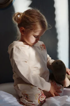 Shop Konges Sløjd loupy lou hættetrøje - ecru