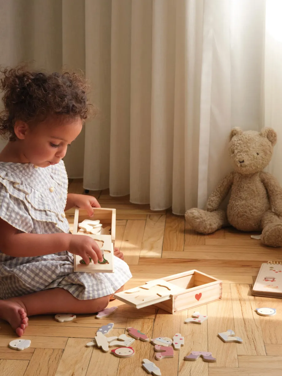 Flash Sale Konges Sløjd magic malebog - OFF WHITE offwhite