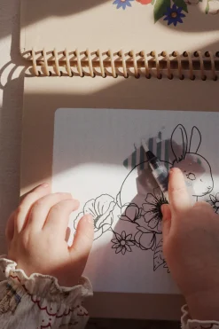 Flash Sale Konges Sløjd magic malebog - OFF WHITE offwhite