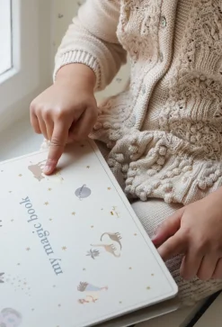 Best Konges Sløjd magic malebog - sleet