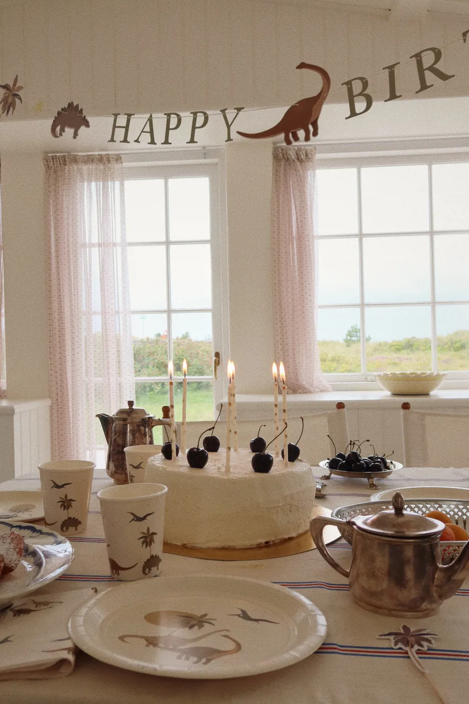 Cheap Konges Sløjd paptallerkner - dino